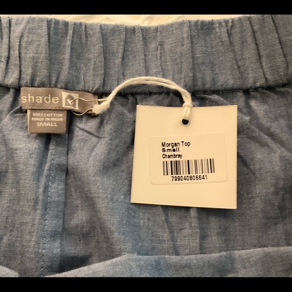 Chic chambray off-the-shoulders tunic top. NWT. - Picture 6 of 6